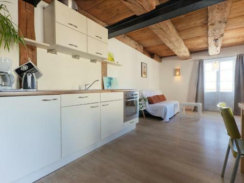 Apartamento Escasa Ferienwohnungen