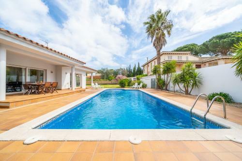 Villa Holiday Home Natalie