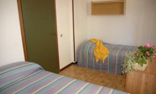 Two-bedroom Apartment In Residence By The Beach With Shared Pool