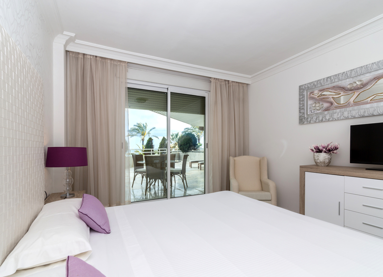 Coral Beach Aparthotel