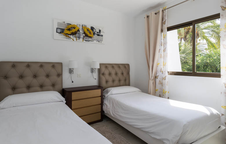 Coral Beach Aparthotel