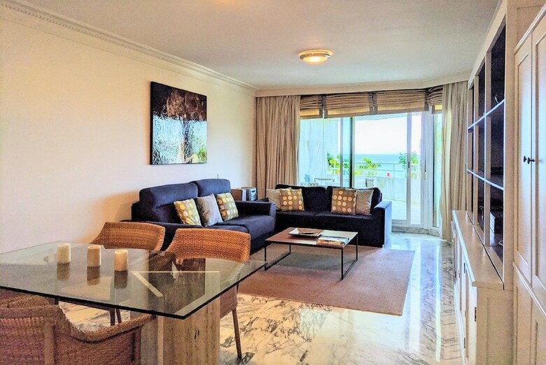 Coral Beach Aparthotel