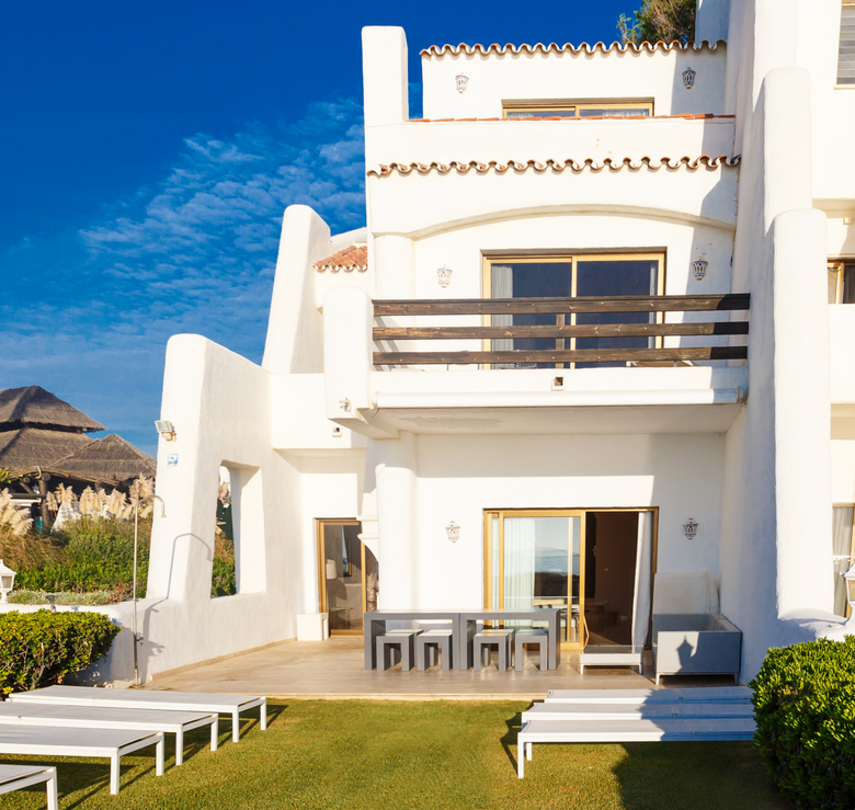 Coral Beach Aparthotel