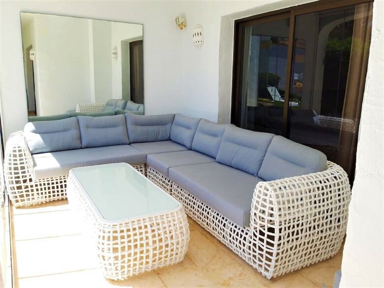 Coral Beach Aparthotel
