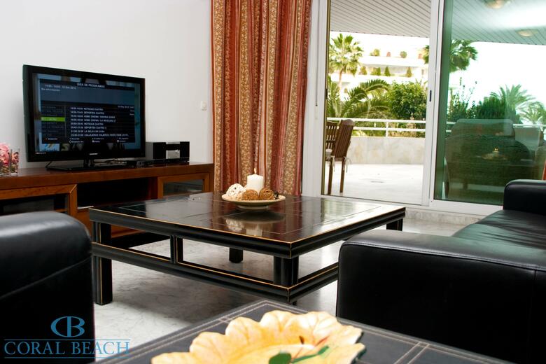 Coral Beach Aparthotel