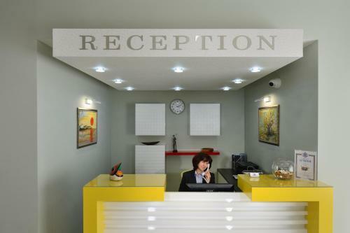 Apart Hotel Hello Hissar