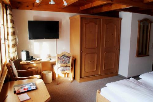 Hotel Alpenhof