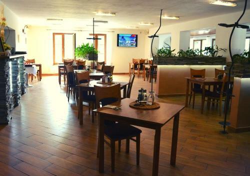 Posada Restaurace A Penzion Lutena