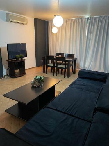 Apartments In Botabara