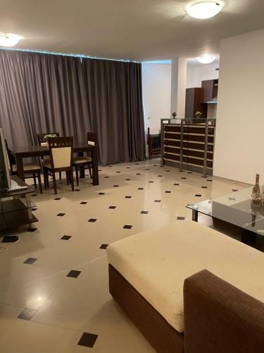 Apartments In Botabara