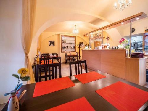 Hostal Apartment Jinghu