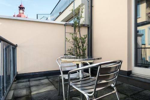 Hitrental Old Town Apartments
