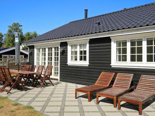 Holiday Home H�jby XVIII