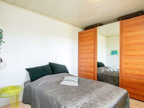 Holiday Home Humble Xxx
