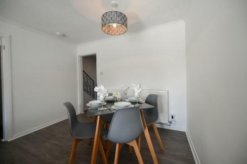 Mews House