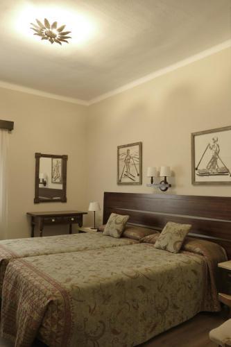 Hostal Canig�