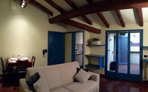 Farolfi Apartments Orso
