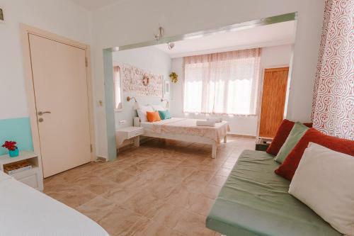 Kuytu Terrace Bed And Breakfast