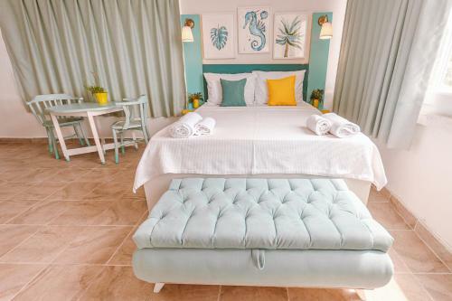 Kuytu Terrace Bed And Breakfast