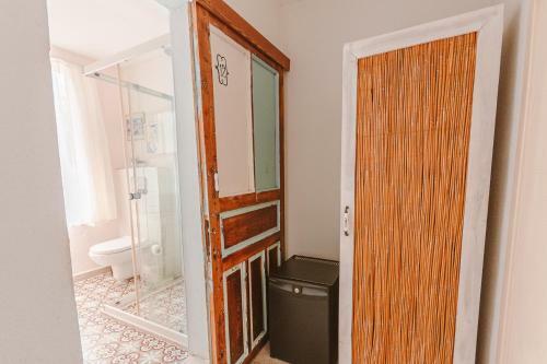 Kuytu Terrace Bed And Breakfast