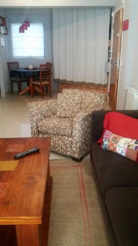 Apartamento Departamento "b" En Edificio Huarpes Gesell