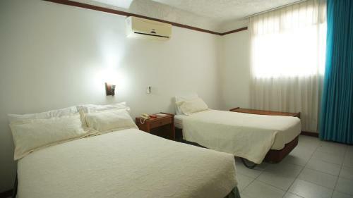 Hotel Bachue Girardot
