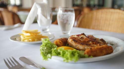 Hotel Bachue Girardot