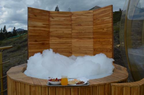 Golden Glamping Club