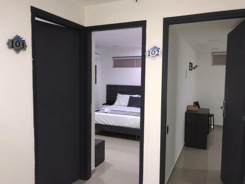 Hotel 10 Express