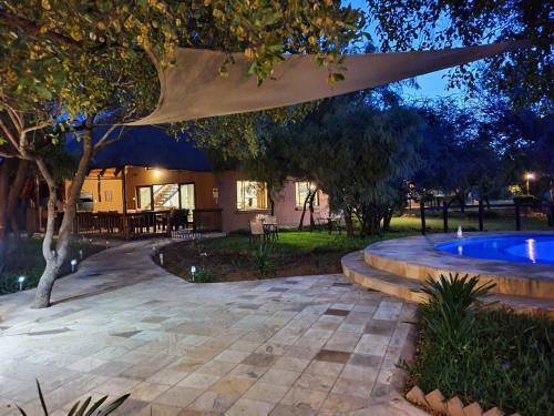 Hotel Golden Impalas Bush Resort