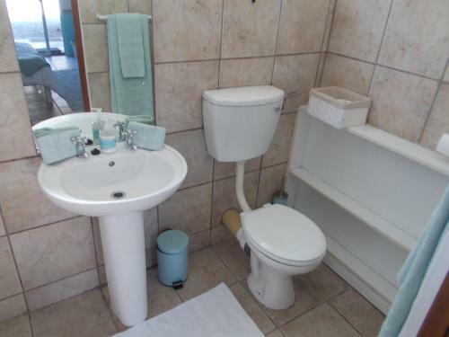Hostal Due South Guest House