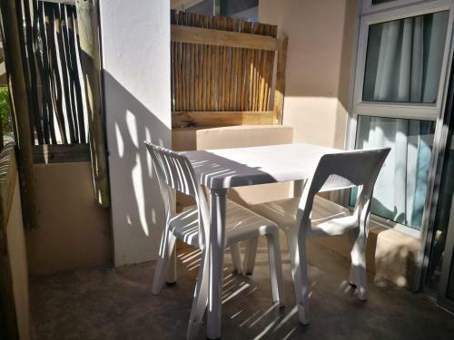 Hostal Due South Guest House