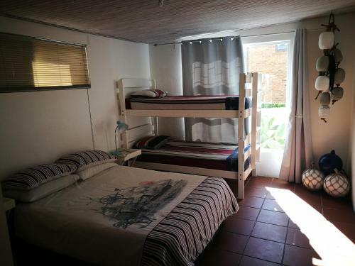 Hostal Due South Guest House