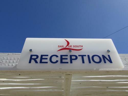 Hostal Due South Guest House