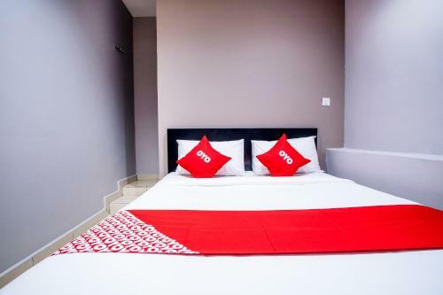 Oyo 44097 Avatarr Hotel