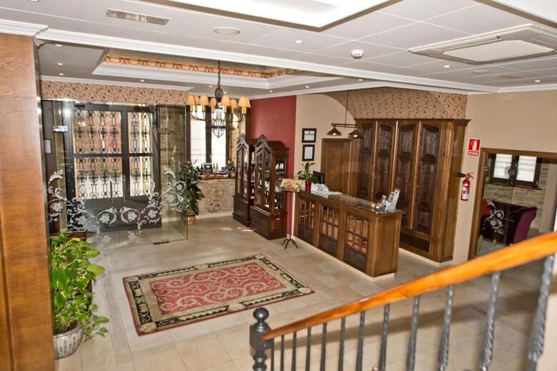 Hotel La Casona De Laz�rtegui