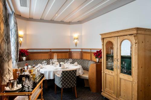 Hotel & Chalet Montana