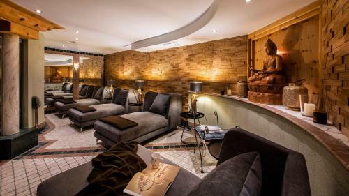 Hotel & Chalet Montana