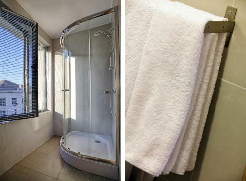 Hotel Executive Rooms And Suites Play