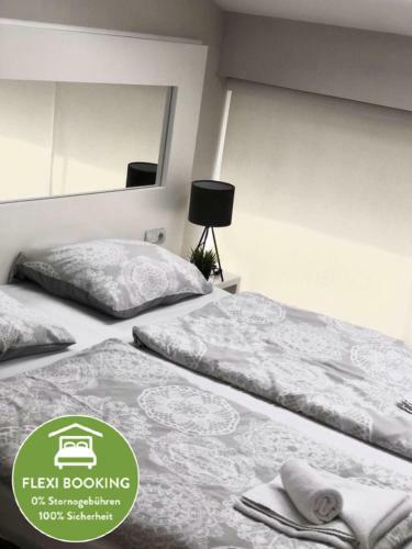 Hotel Executive Rooms And Suites Play