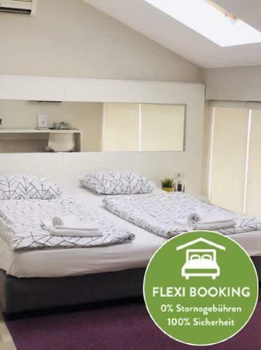 Hotel Executive Rooms And Suites Play