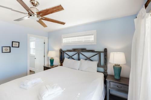 Spectacular Sunset Beach House Cb105