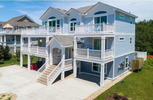 Spectacular Sunset Beach House Cb105