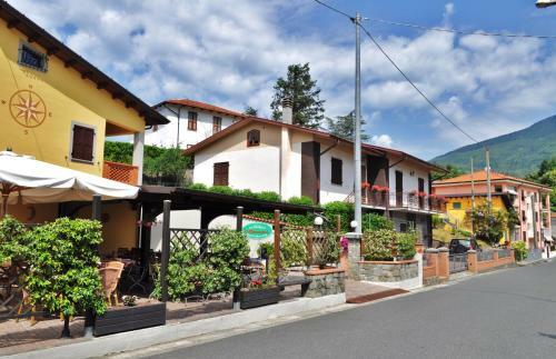 Hotel Albergo Miramonti