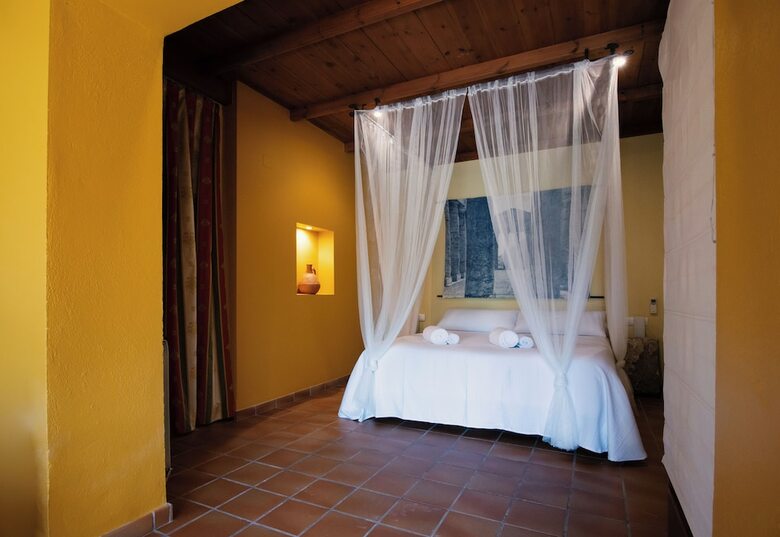 Hotel La Parada Del Compte