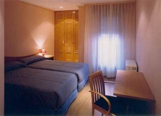 Apartamentos Turisticos Puerta De Le�n