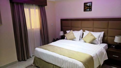 Gold Palace For Hotel Apartments
