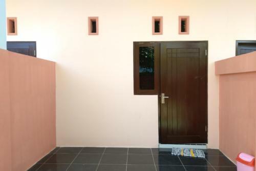 Hotel Kelapa Gading Homestay Syariah Redpartner