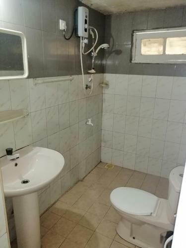 Hotel Janahitha Holiday Bungalow