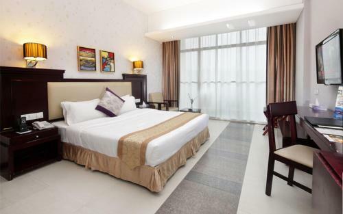 Hotel The Cox Today